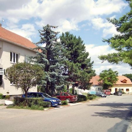 Hotel Aben & Hana Penzion Modřice Exterior foto